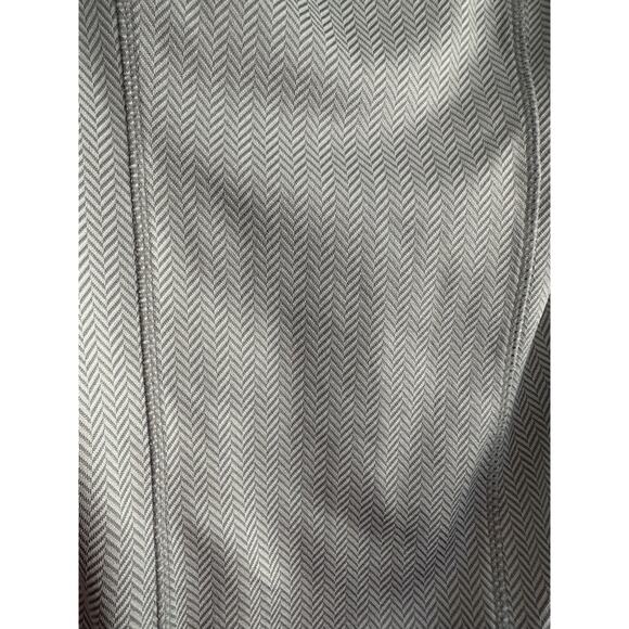 Mondetta Woman's Light Weight White Hooded Jacket Size Small - Picture 6 of 6